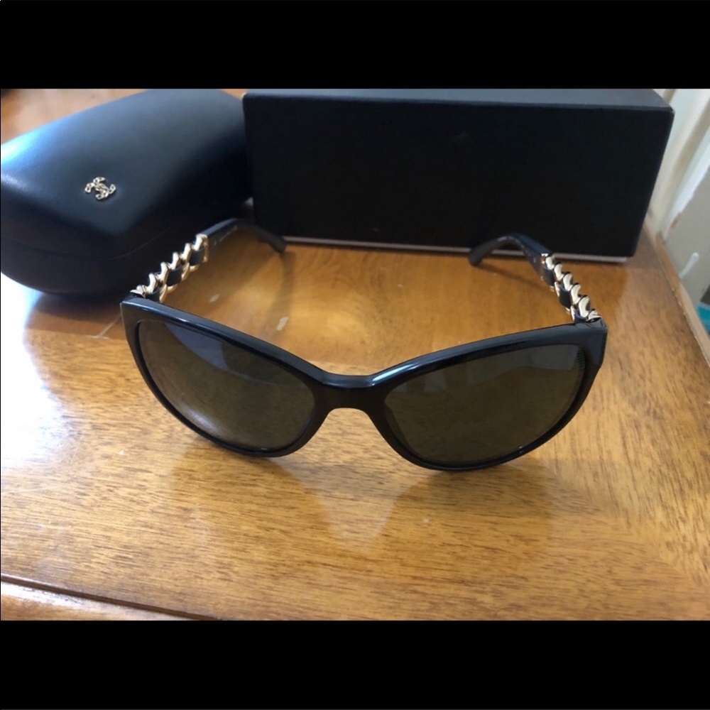 !!SOLD!!Chanel Vintage Sunglasses